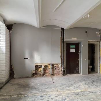 Продается 1-комнатная квартира, 80 м²