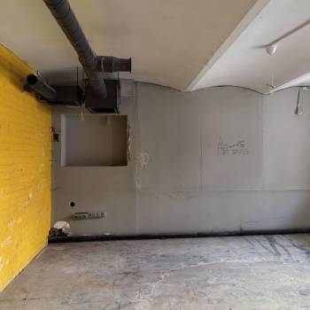 Продается 1-комнатная квартира, 80 м²