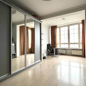 Продается Многокомнатная квартира, 162 м²
