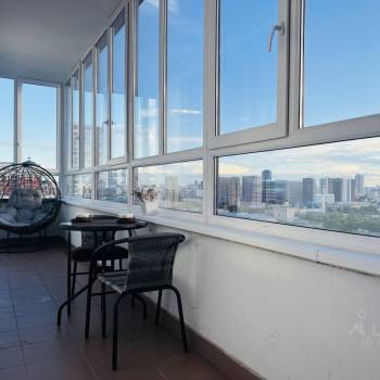 Продается Многокомнатная квартира, 162 м²