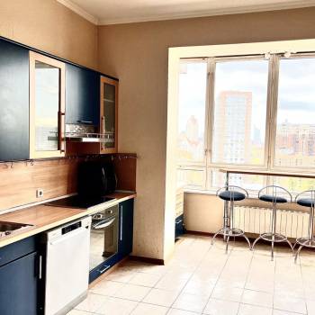 Продается Многокомнатная квартира, 162 м²