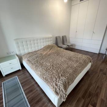 Продается 2-х комнатная квартира, 54 м²