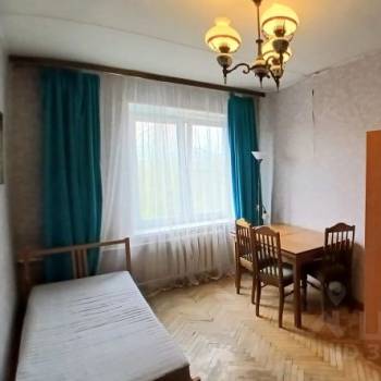 Продается Многокомнатная квартира, 93 м²