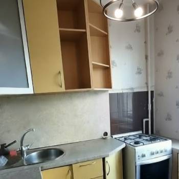 Продается 1-комнатная квартира, 32 м²