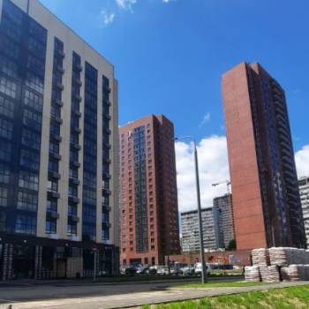 Продается 1-комнатная квартира, 32 м²