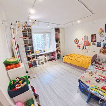 Продается 3-х комнатная квартира, 68,5 м²