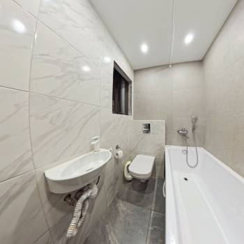 Продается 3-х комнатная квартира, 68,5 м²