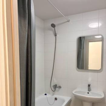 Продается 1-комнатная квартира, 32 м²