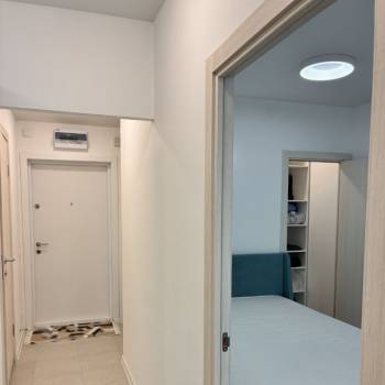 Продается 1-комнатная квартира, 32 м²