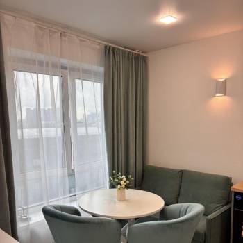 Продается 1-комнатная квартира, 32 м²