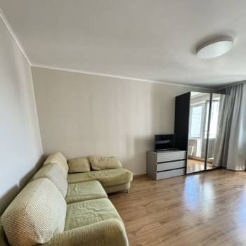 Сдается 1-комнатная квартира, 38 м²