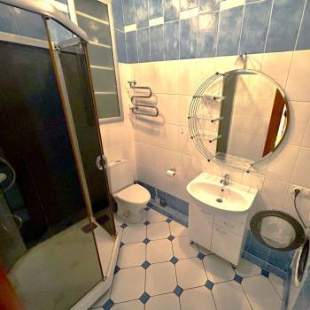 Сдается Многокомнатная квартира, 160 м²