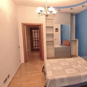 Сдается Многокомнатная квартира, 160 м²