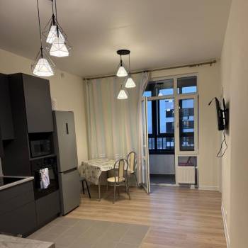 Сдается Многокомнатная квартира, 62 м²