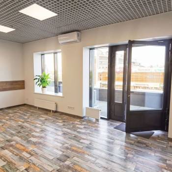Сдается Нежилое помещение, 86 м²
