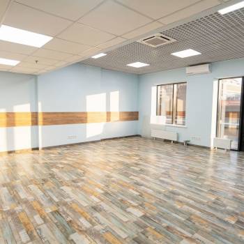 Сдается Нежилое помещение, 86 м²