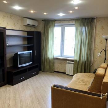 Сдается 1-комнатная квартира, 35 м²