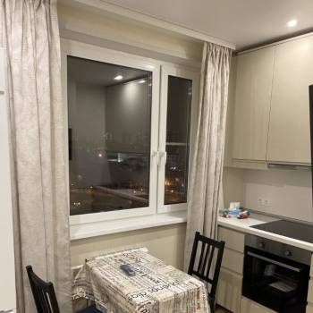 Сдается 1-комнатная квартира, 37 м²