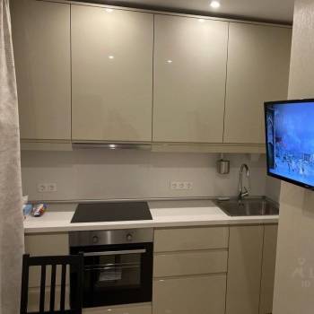 Сдается 1-комнатная квартира, 37 м²