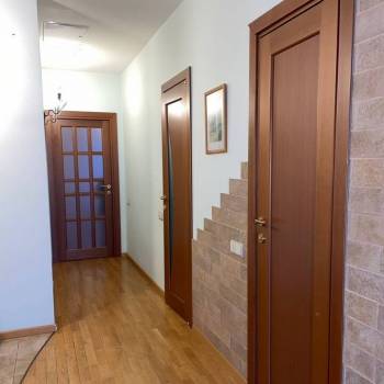 Продается 2-х комнатная квартира, 104,2 м²