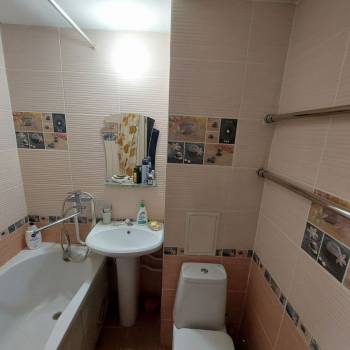 Продается 1-комнатная квартира, 35 м²