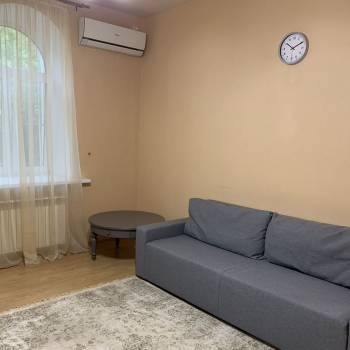 Сдается 1-комнатная квартира, 45 м²