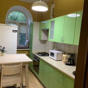 Сдается 1-комнатная квартира, 45 м²