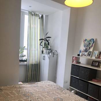 Продается 1-комнатная квартира, 32,9 м²
