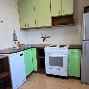 Сдается 1-комнатная квартира, 38 м²