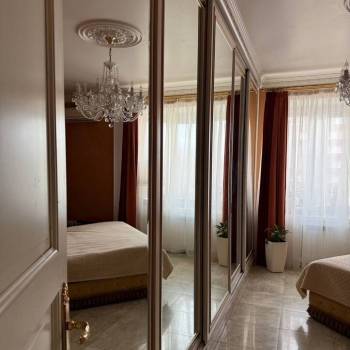 Продается Многокомнатная квартира, 138,7 м²