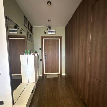 Продается 3-х комнатная квартира, 53 м²