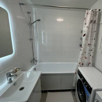 Сдается 2-х комнатная квартира, 56 м²