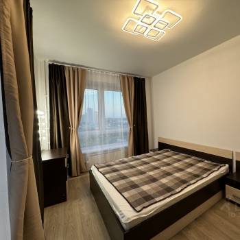 Сдается 2-х комнатная квартира, 56 м²
