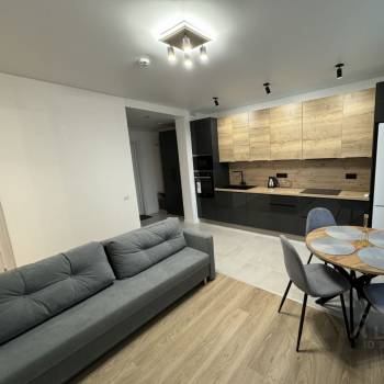 Сдается 2-х комнатная квартира, 56 м²