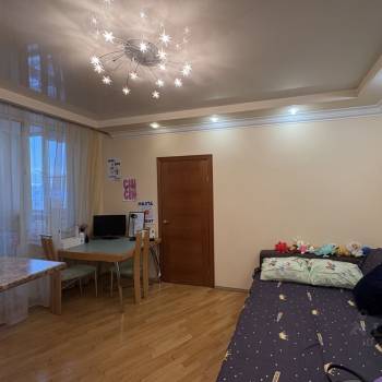 Продается Многокомнатная квартира, 109 м²