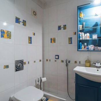 Продается Дом, 350 м²
