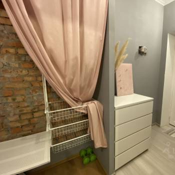 Продается 1-комнатная квартира, 41 м²