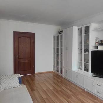 Продается 3-х комнатная квартира, 59 м²