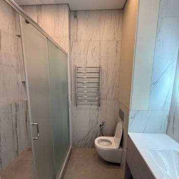 Сдается Многокомнатная квартира, 106,6 м²