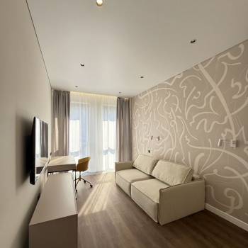 Сдается Многокомнатная квартира, 106,6 м²