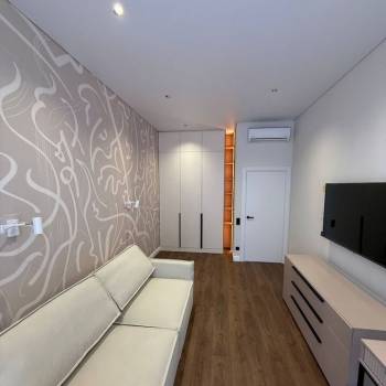Сдается Многокомнатная квартира, 106,6 м²