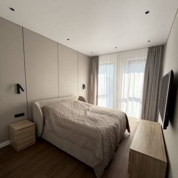 Сдается Многокомнатная квартира, 106,6 м²