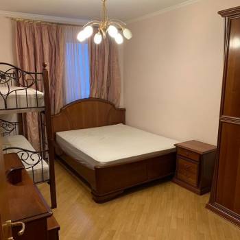 Сдается 2-х комнатная квартира, 70 м²