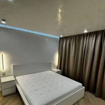 Сдается 2-х комнатная квартира, 100 м²