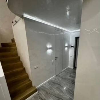 Сдается 2-х комнатная квартира, 100 м²