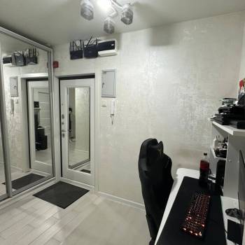 Продается 1-комнатная квартира, 37,7 м²