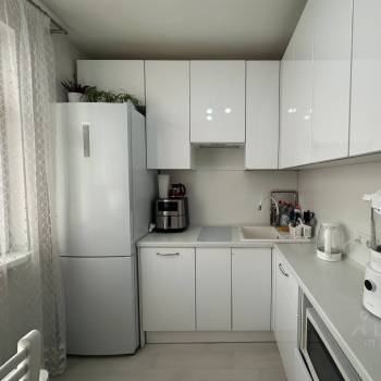 Продается 1-комнатная квартира, 37,7 м²