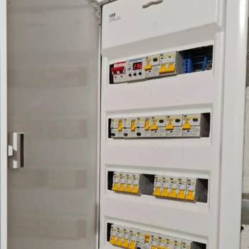 Продается 2-х комнатная квартира, 57 м²
