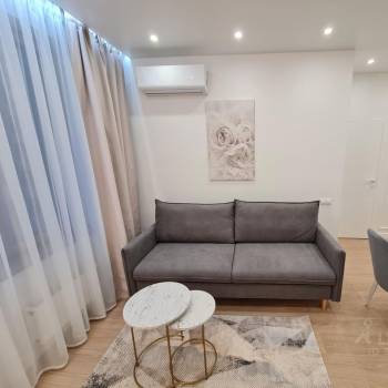 Сдается 2-х комнатная квартира, 43 м²