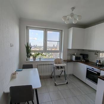 Продается 2-х комнатная квартира, 61 м²